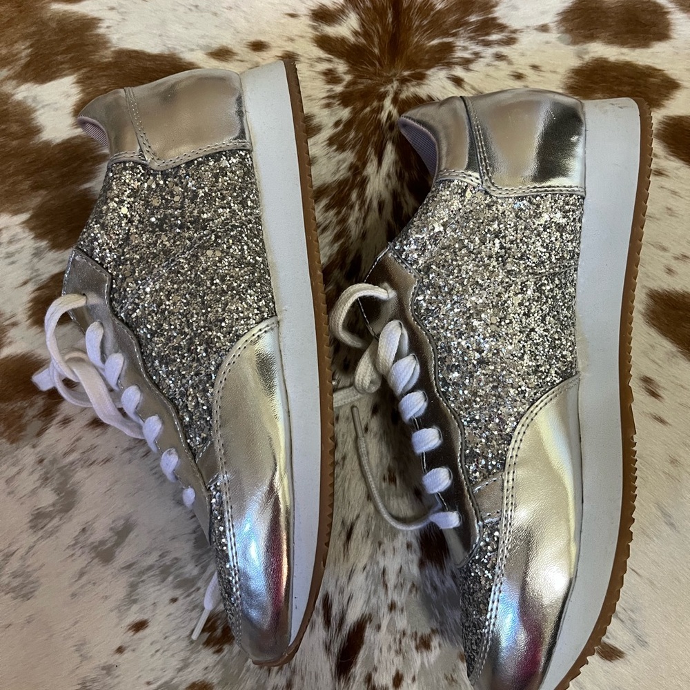 Kate Spade Felicia Silver Glitter Sneakers SZ 8 - Picture 5 of 5